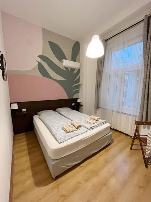 בודפשט 12# Sunflower Cozy Apartment מראה חיצוני תמונה